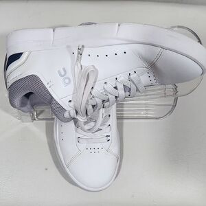 On Running Light Gray Sneakers